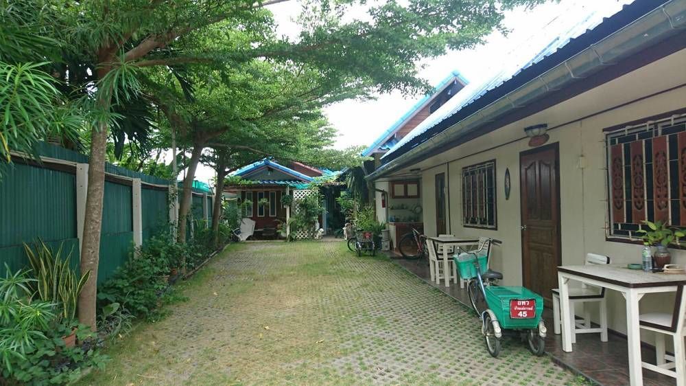 Apartament Ban Mae Arom Amphawa Zewnętrze zdjęcie