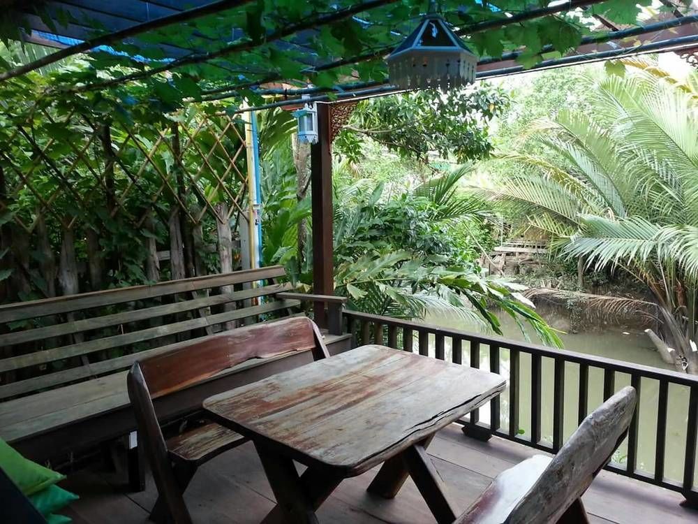 Apartament Ban Mae Arom Amphawa Zewnętrze zdjęcie